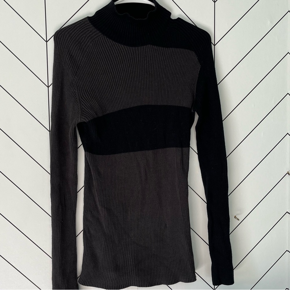 ATLEIN slight turtle neck